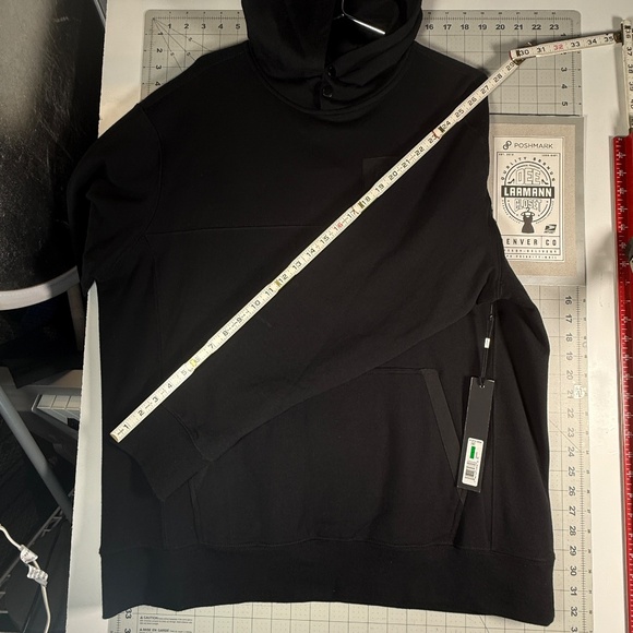 KARL LAGERFELD® PARIS  |  BLACK HOODED SWEATER  |  NEW w/ TAGS  |  MEN-L  | - Picture 9 of 16